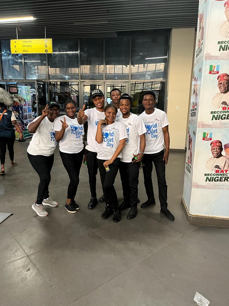 MN Celebrating World's toilet day